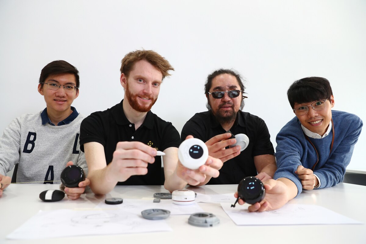 Brisbane start-up creates app to make it possible for vision-impaired ...
