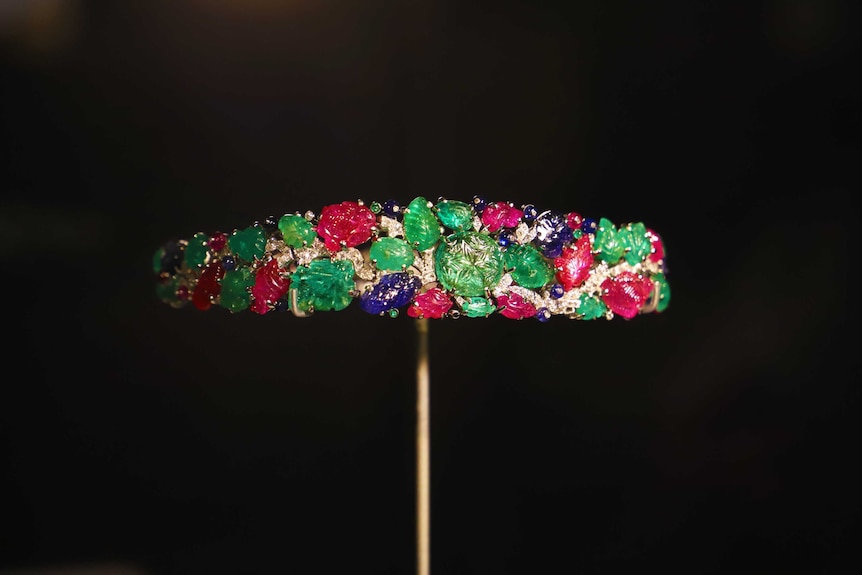 The Tutti Frutti bandeau made up of emeralds, rubies, sapphires and diamonds.