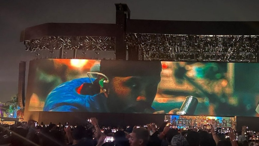 Frank Ocean performing behind screens at Coachella 2023