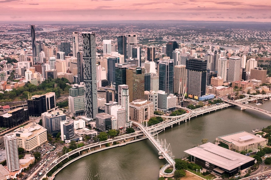 An earial view of Brisbane city.