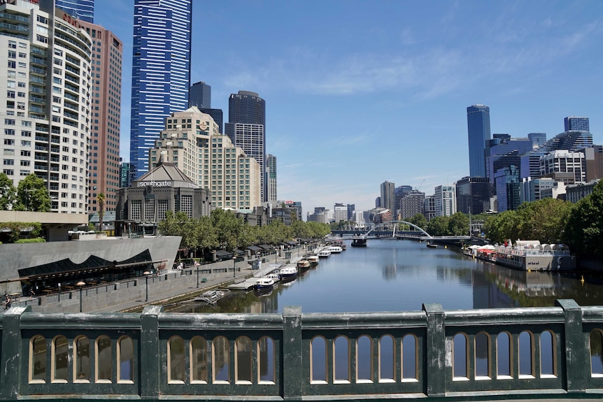 The Yarra River at Southbank on a blue sky day.