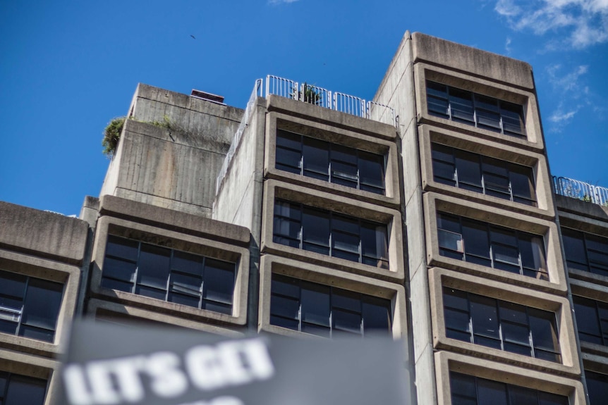 Sirius building protests