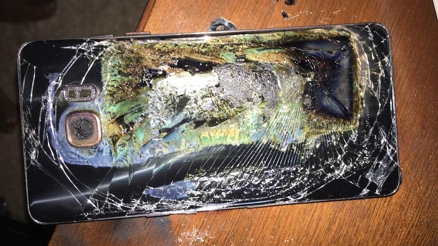 A Samsung Galaxy Note 7 that had caught fire