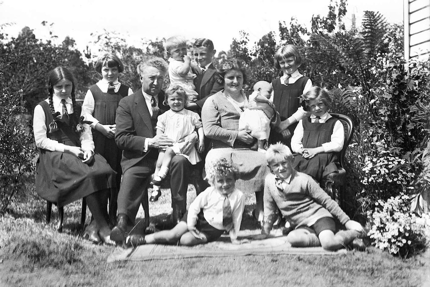 Joseph Lyons and family, Devonport, 1931