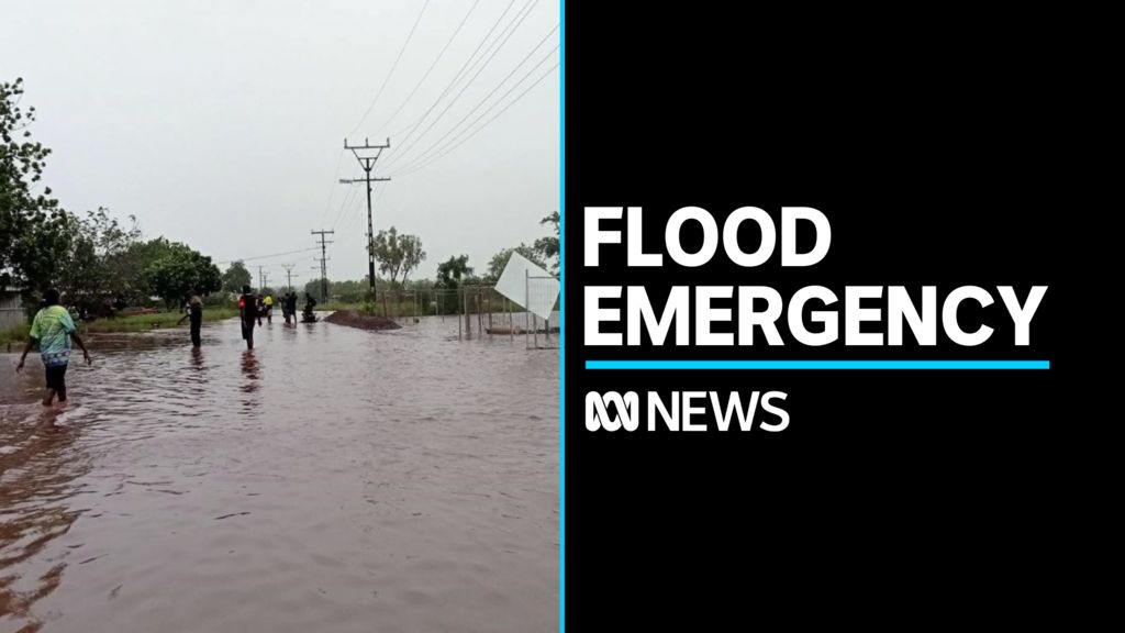 More rain on the way as hundreds flee to evacuation centres - ABC News