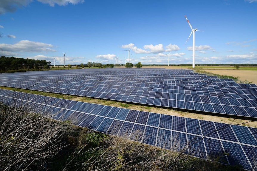 Solar cells and wind turbines in Lusatia, Germany