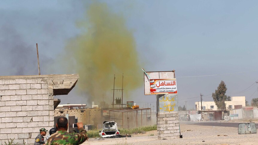 Chlorine cloud from Islamic State group bomb