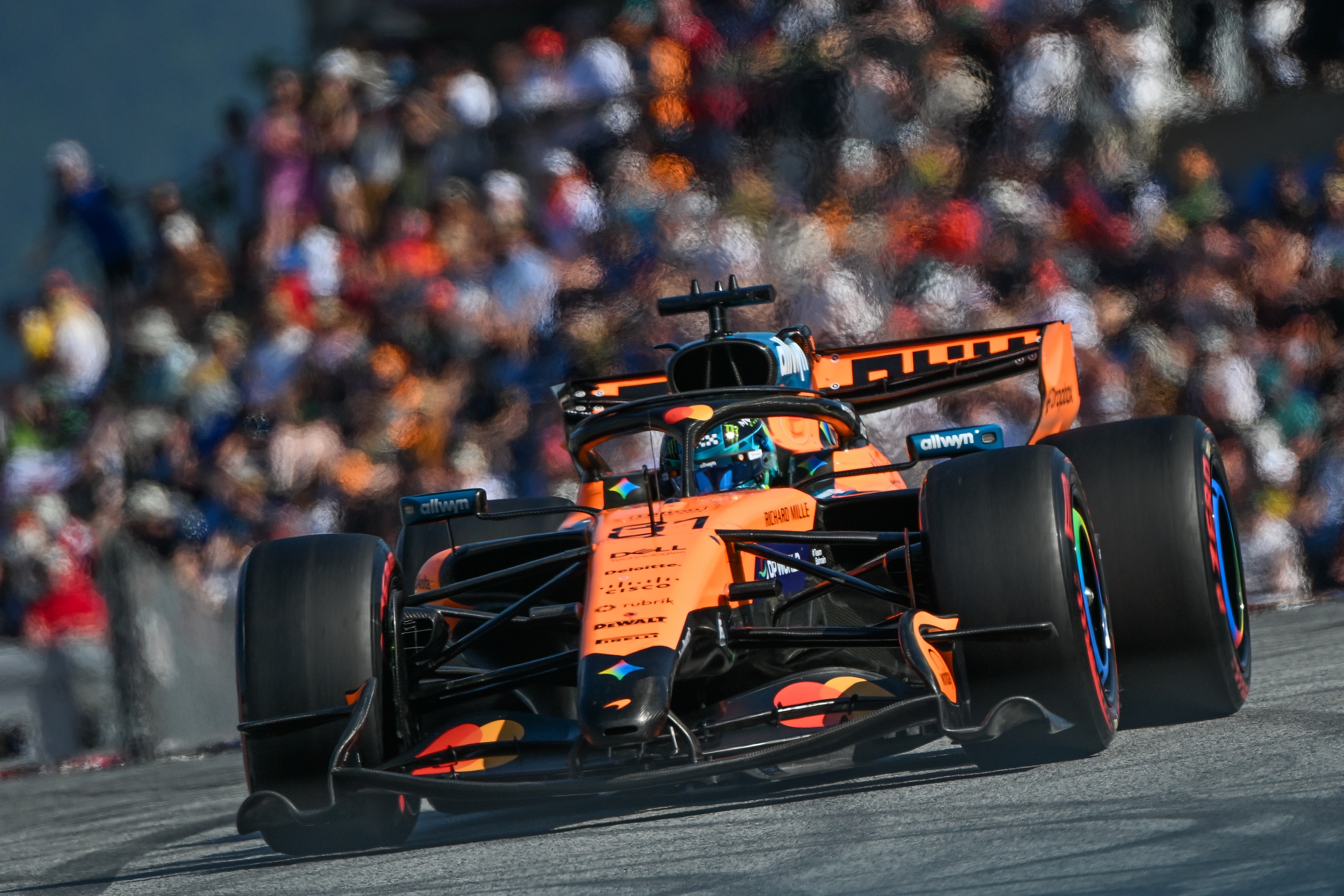 Live: Piastri starts seventh in Austria as Mercedes and Ferrari head the field
