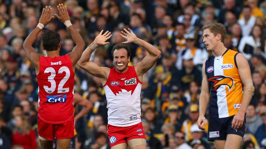 Jude Bolton (right) and Lewis Jetta celebrate