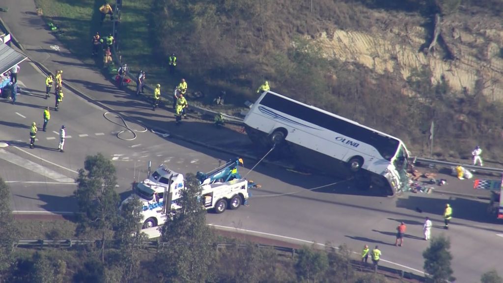 Victims Of Hunter Valley Bus Crash Identified - ABC Radio