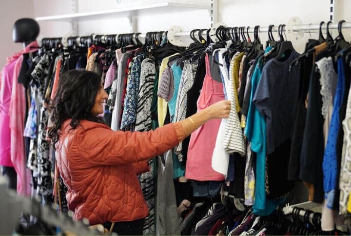 1 in 3 Australian's bin unwanted clothes - here's how to dispose of ...