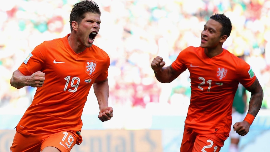 Klaas Jan Hunterlaar celebrates his winning goal