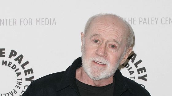 Known for his edgy, provocative material, Carlin achieved status as an anti-establishment icon in the 1970s.