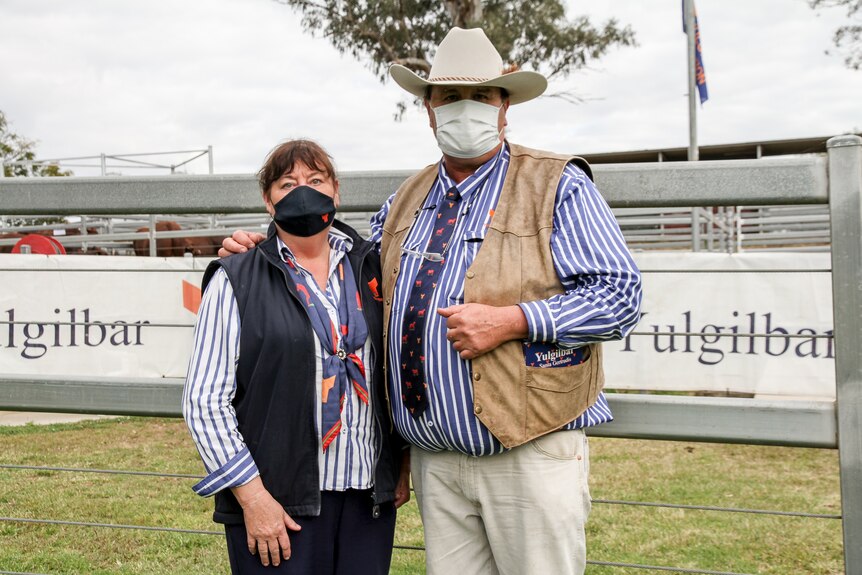 Lorraine and Rob Sinnamon wearing masks.