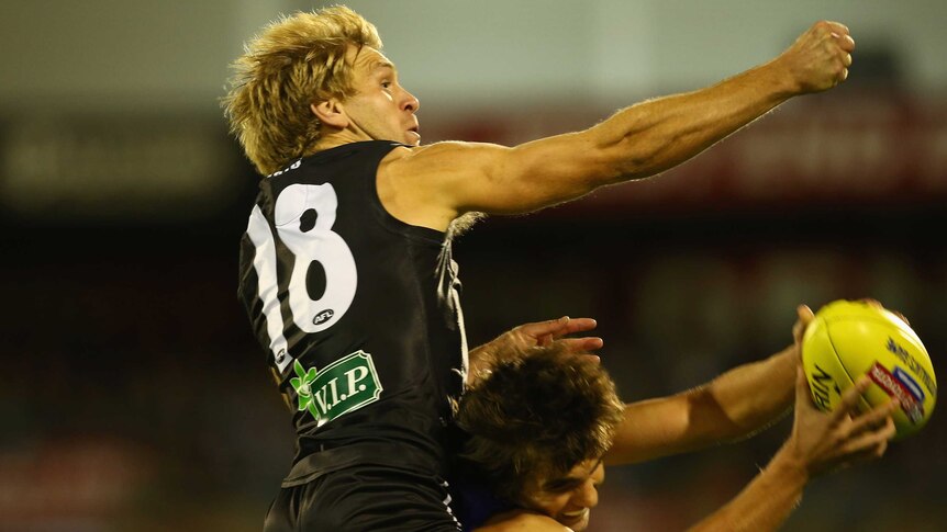 Cornes puts himself about against the Eagles