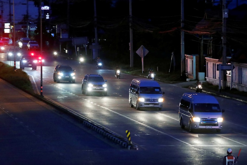 Thai PM's motorcade en route to cave rescue