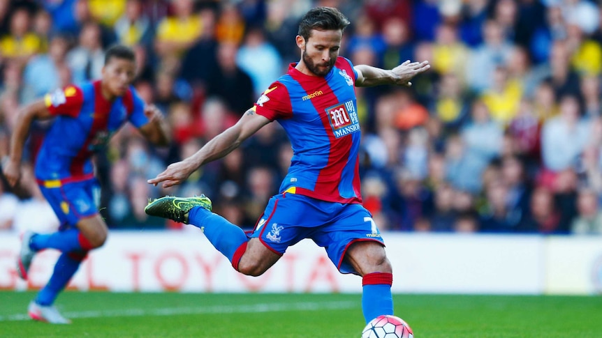 Yohan Cabaye scores a penalty for Crystal Palace