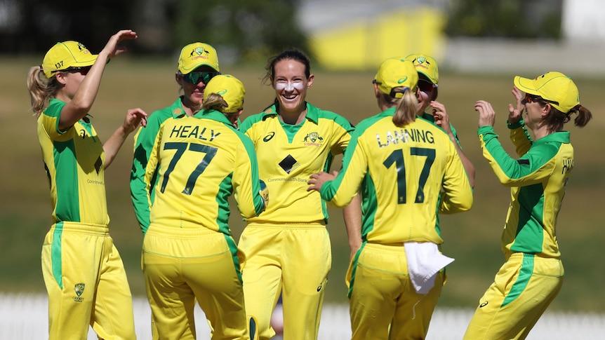 Record-breaking Australia beat New Zealand in first ODI
