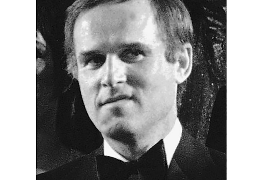 Charles Grodin in a black and white photo wearing a bowtie 