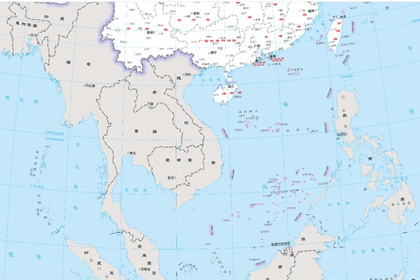 中国2023年版全国标准地图将九段线改为10段线引发热议，但陈杰副教授指出这样做并不会将中国的领土实际扩大。