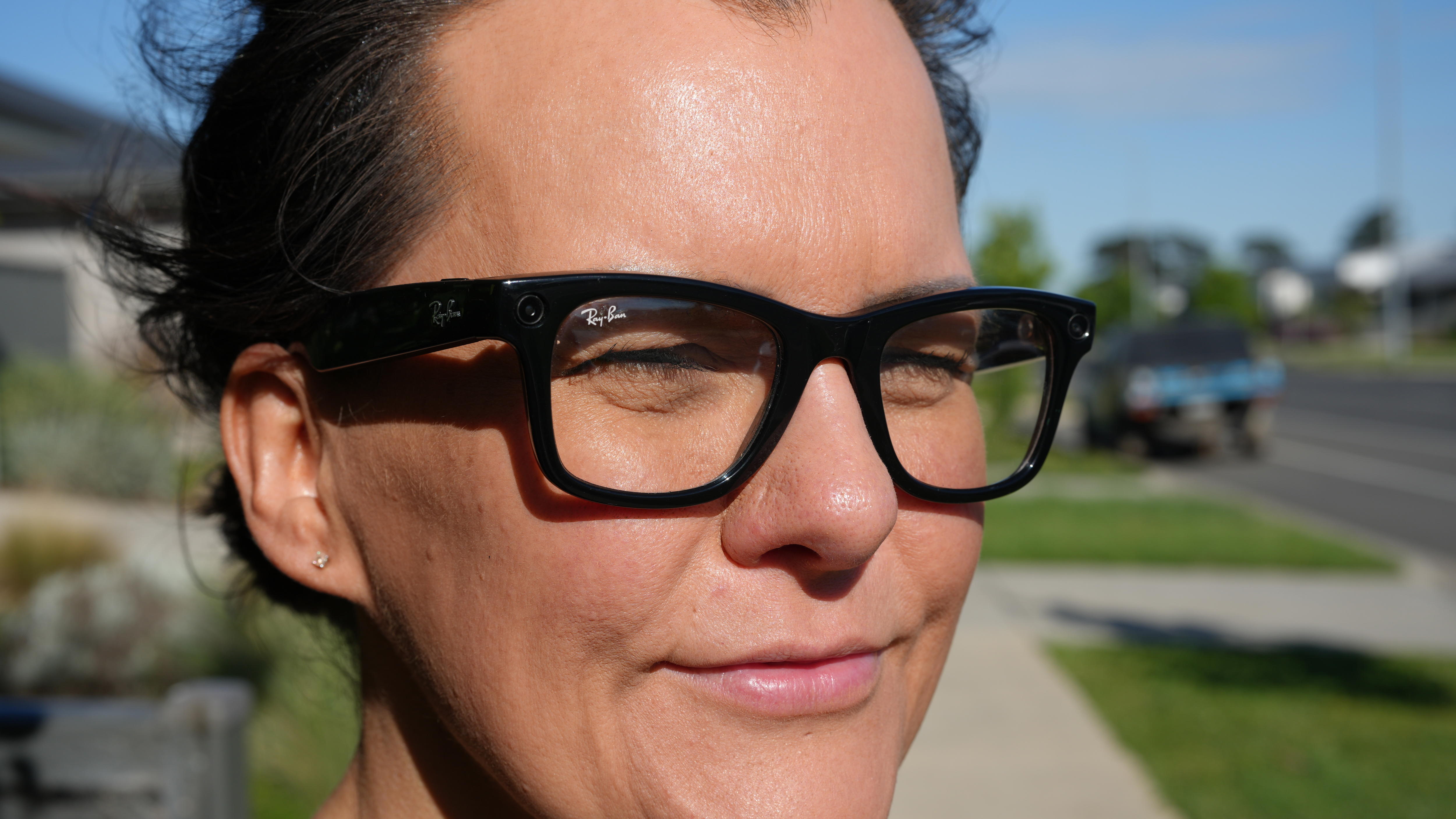 Blind woman says smart glasses replaced her guide dog