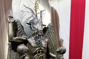 The bronze statue of Baphomet the Satanic Temple says was copied.