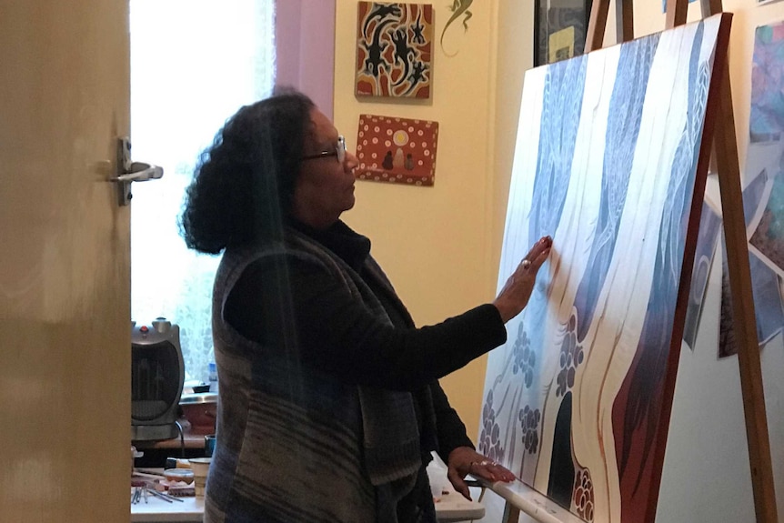 Kurnai elder, Aunty Eileen Harrison in her art studio at Trafalgar, Victoria.