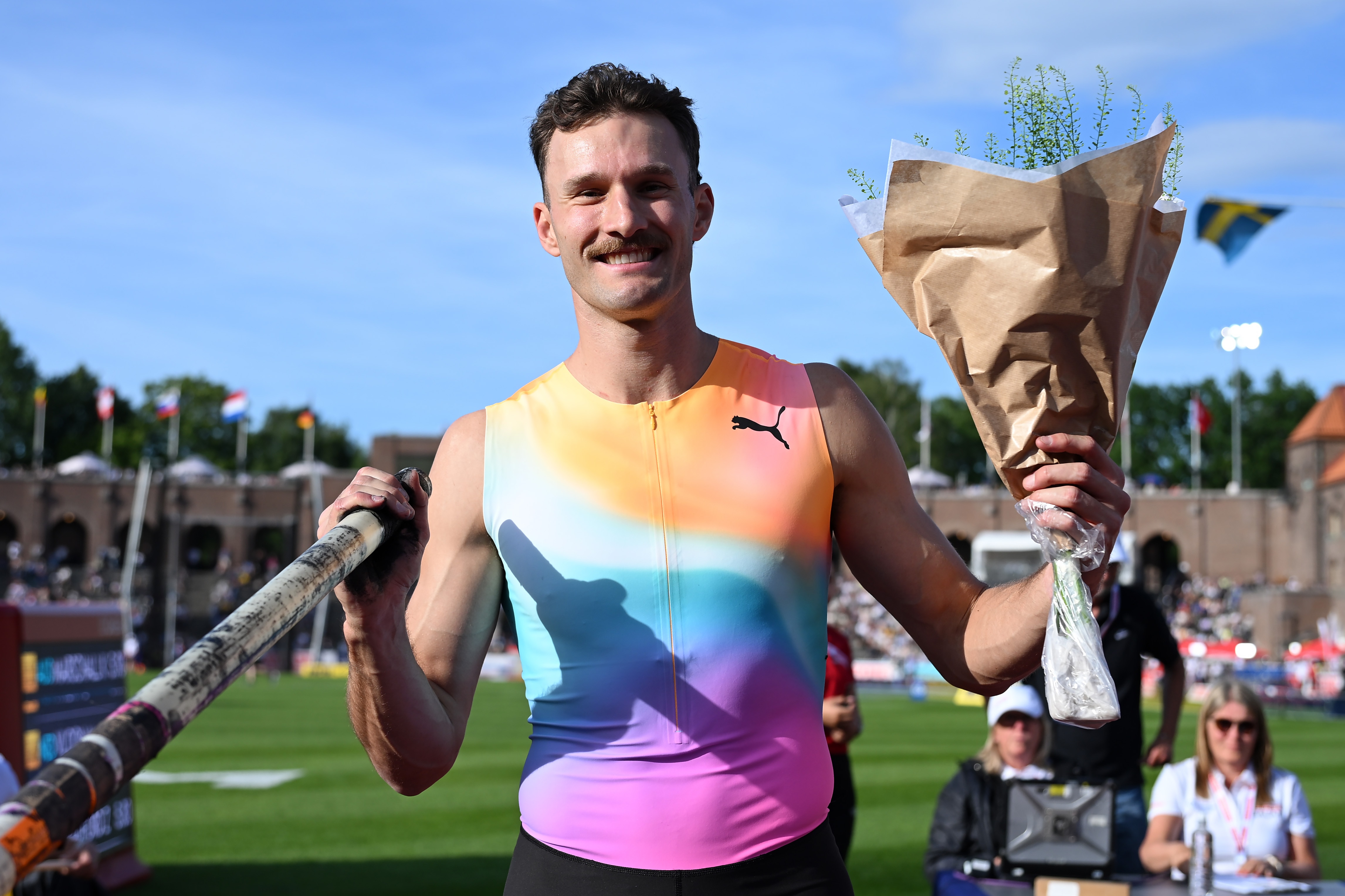 Aussie pole vaulter hands Duplantis first loss in more than 1,000 days