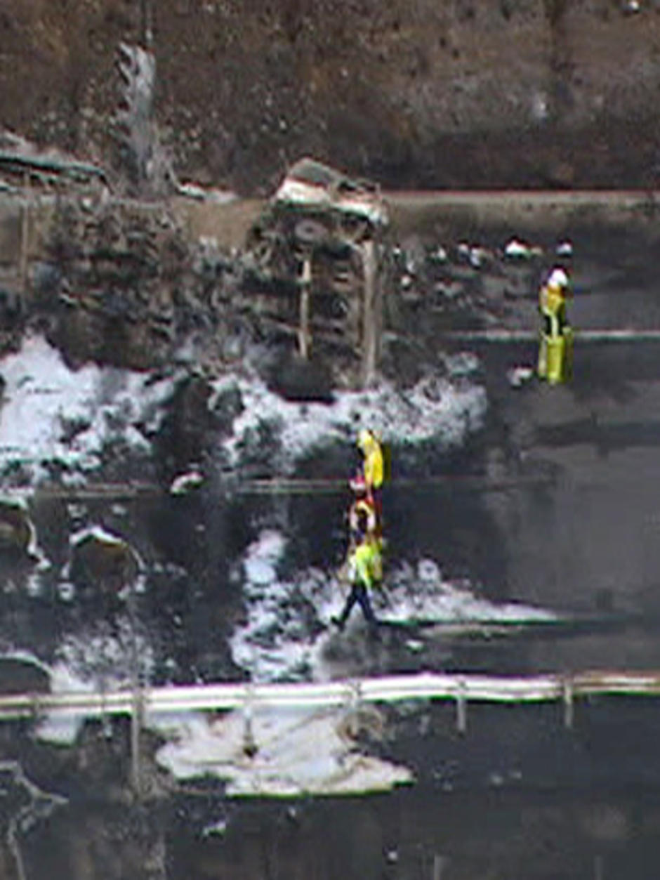 Exploded Fuel Tanker Closes Pacific Highway - ABC News