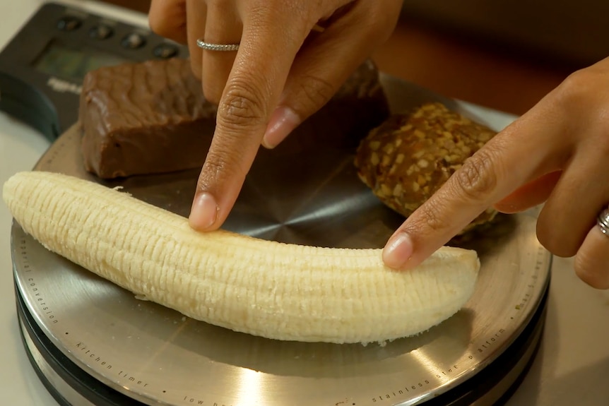 banana v protein bar