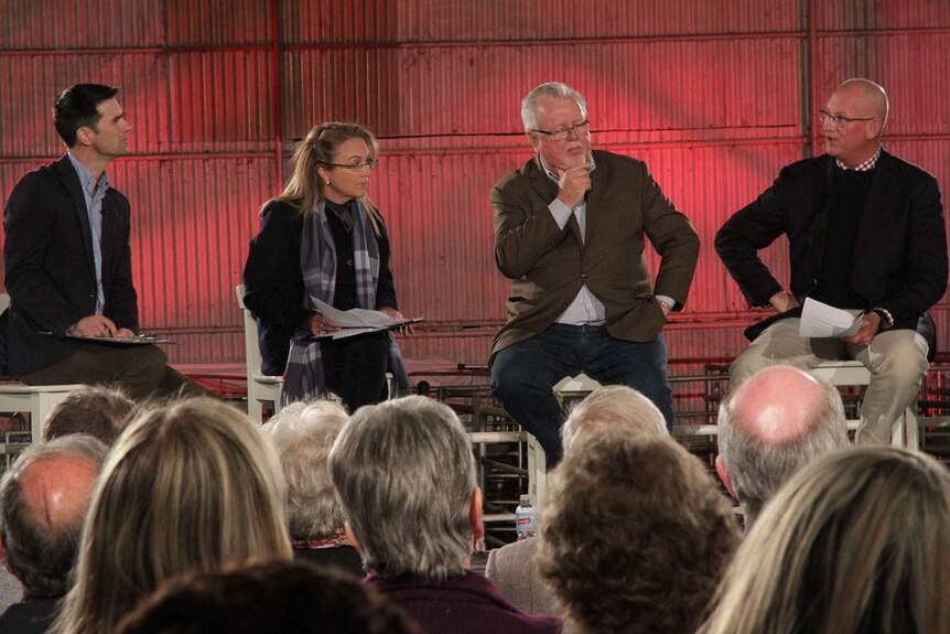 LtoR Matt Wordsworth, Pip Courtney, Senator Barry O'Sullivan and Queensland Agriculture Minister Bill Byrne