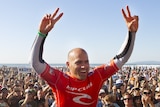 Kelly Slater wins his 11th world surfing title.