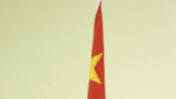 Prime Minister Kevin Rudd alongside Chinese Premier Wen Jiabao, Chinese flag hangs in the background