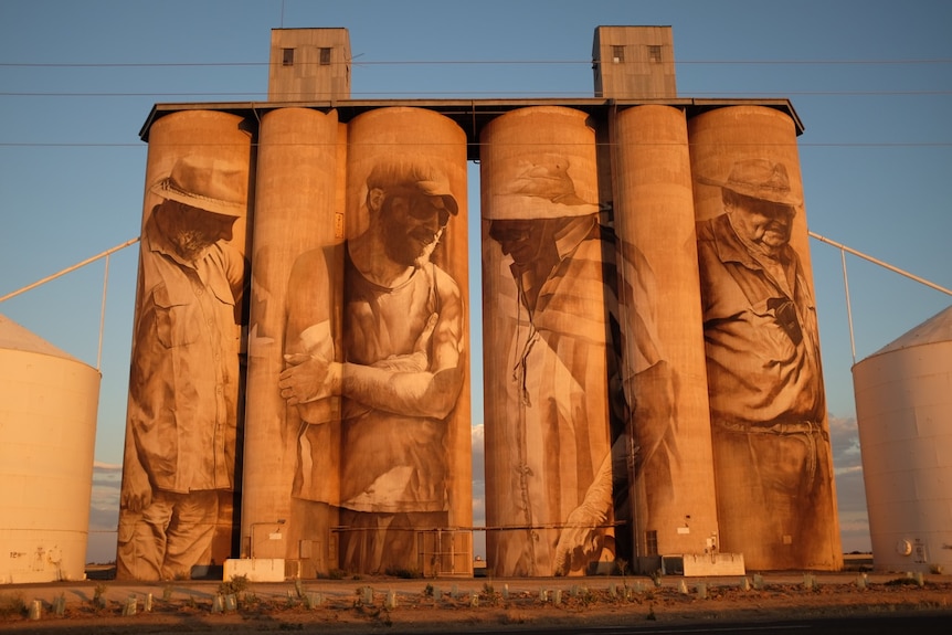 Brim silos featuring artwork by Brisbane artist Guido van Helten
