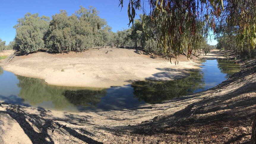 Bend in the Darling River holding on to a small amount of water.