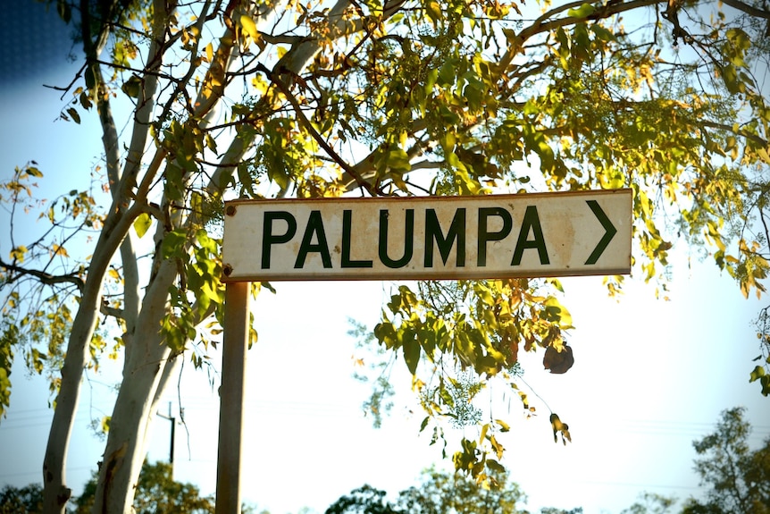 Street sign saying Palumpa
