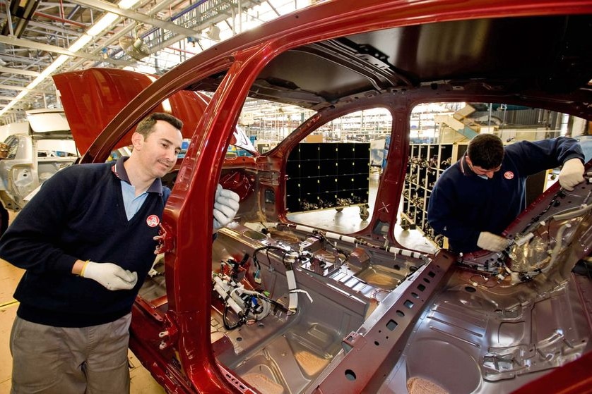 The production line of GM Holden's seven millionth vehicle in Australia (AAP: Holden)