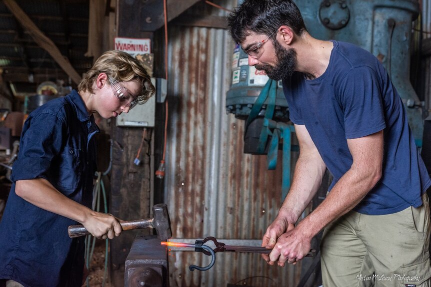 Geddes Blacksmithing QLD  Blacksmithing for Beginners