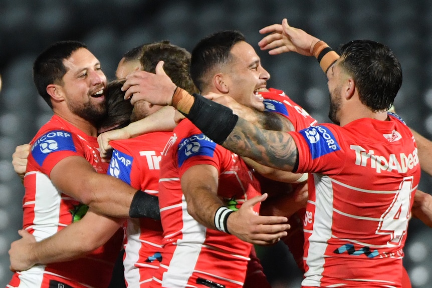 Dragons celebrate win over Warriors
