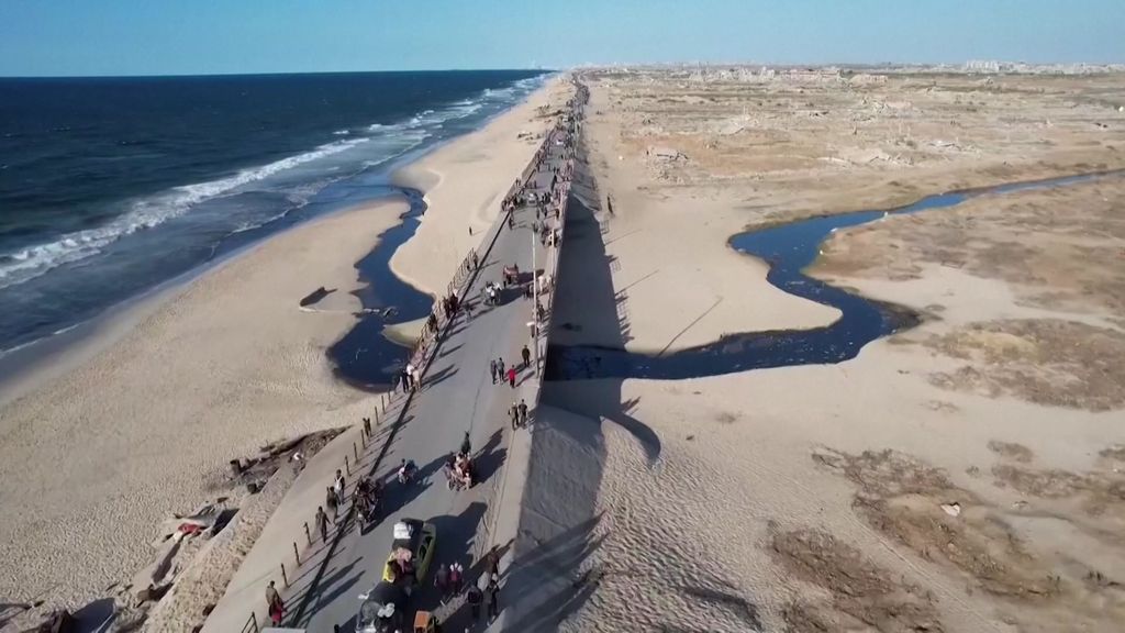 Drone video shows displaced Palestinians moving north following ...