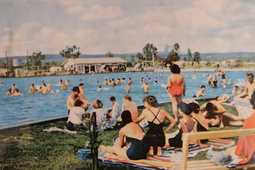 A 1960s postcard showing swimmers at Helidon Spa pool