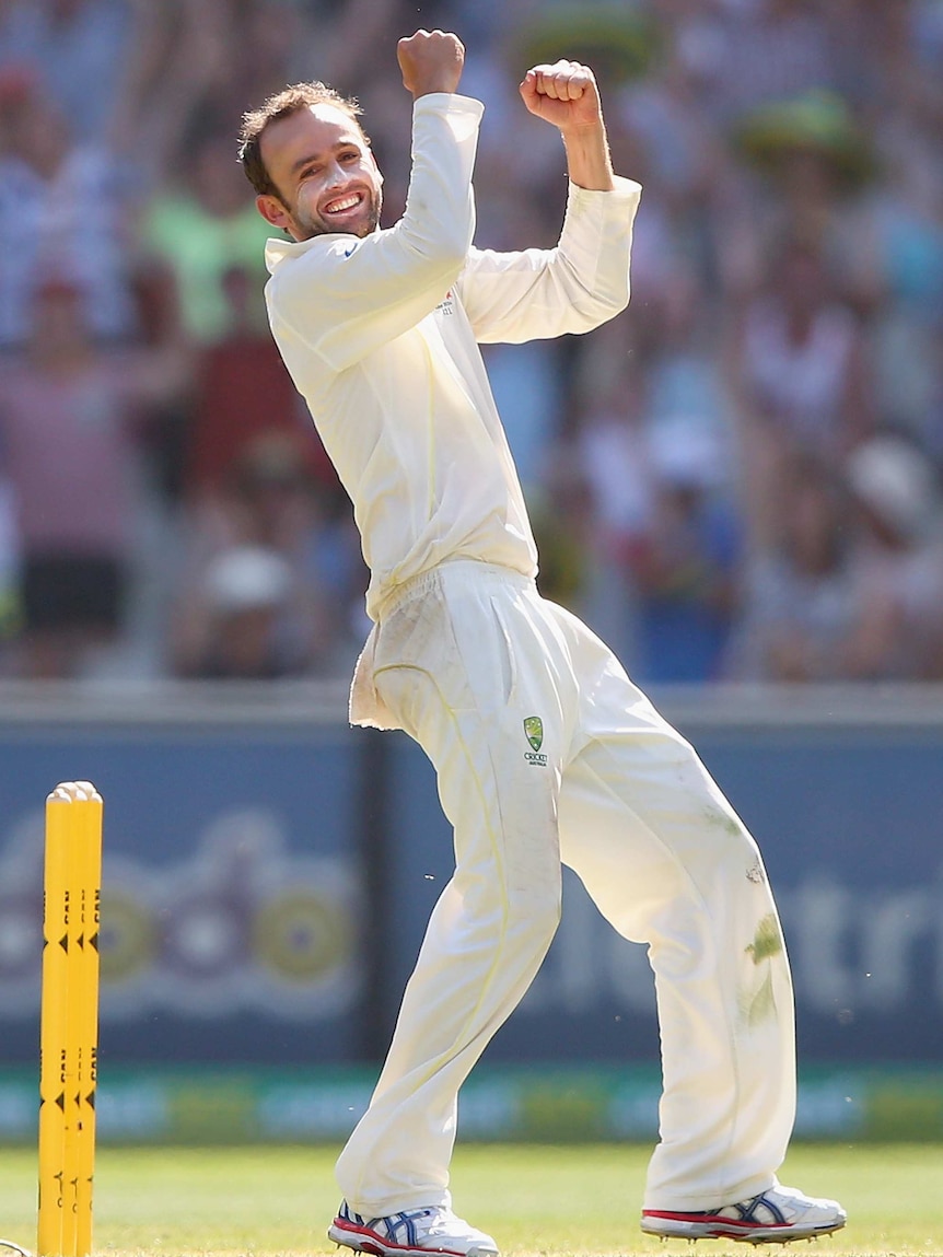 Lyon celebrates Pietersen's wicket