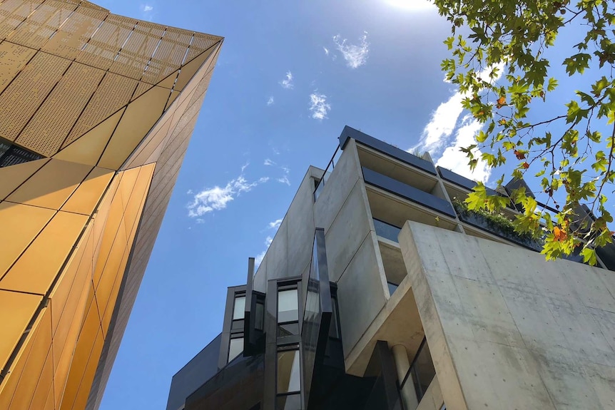 Braddon streetscape and buildings.