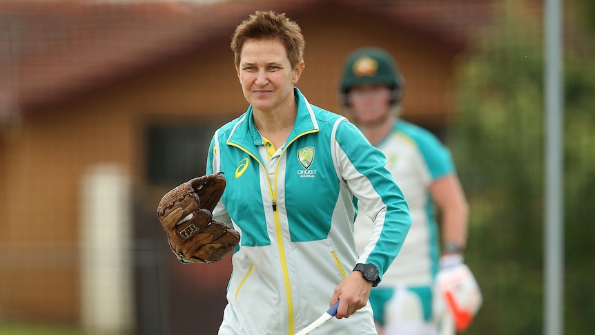 Cricket Australia nomme Shelley Nitschke comme nouvel entraîneur de cricket féminin australien
