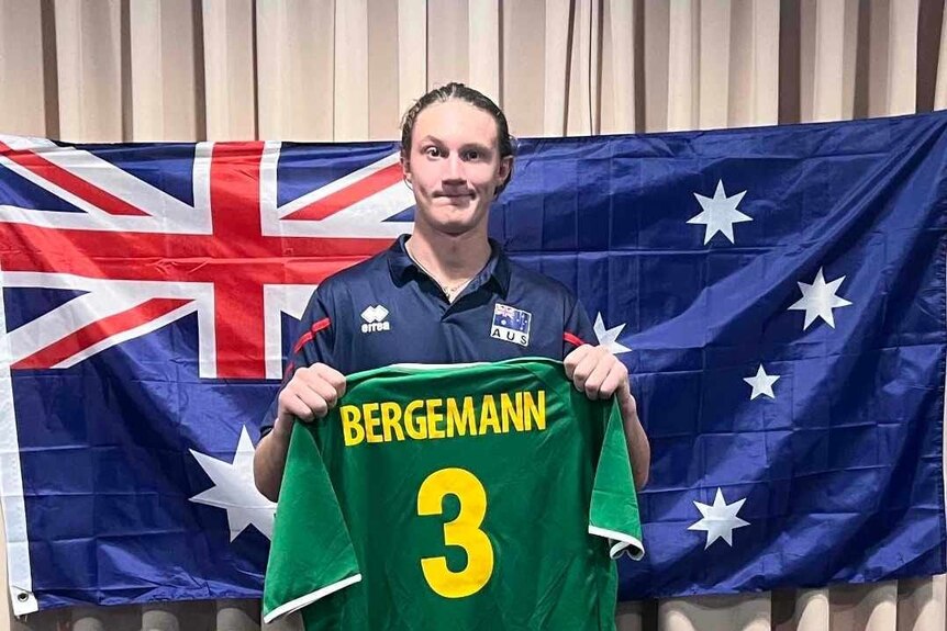 Volleyball Tom with Australian uniform