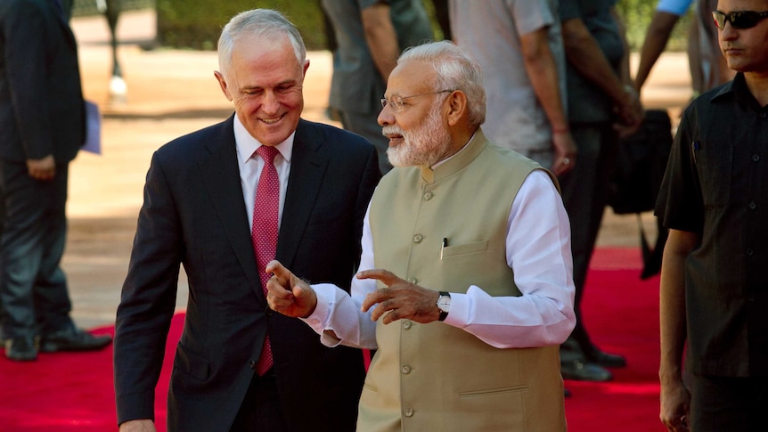 Malcolm Turnbull chats with Indian Prime Minister Narendra Modi