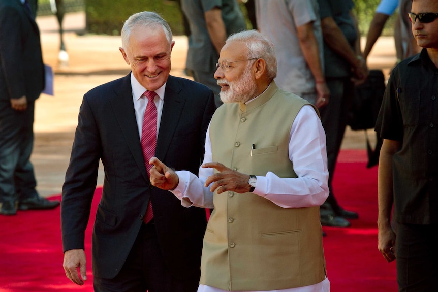 Malcolm Turnbull chats with Indian Prime Minister Narendra Modi