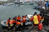 Rescuers prepare to look for victims of the Indonesian asylum seeker boat wreck