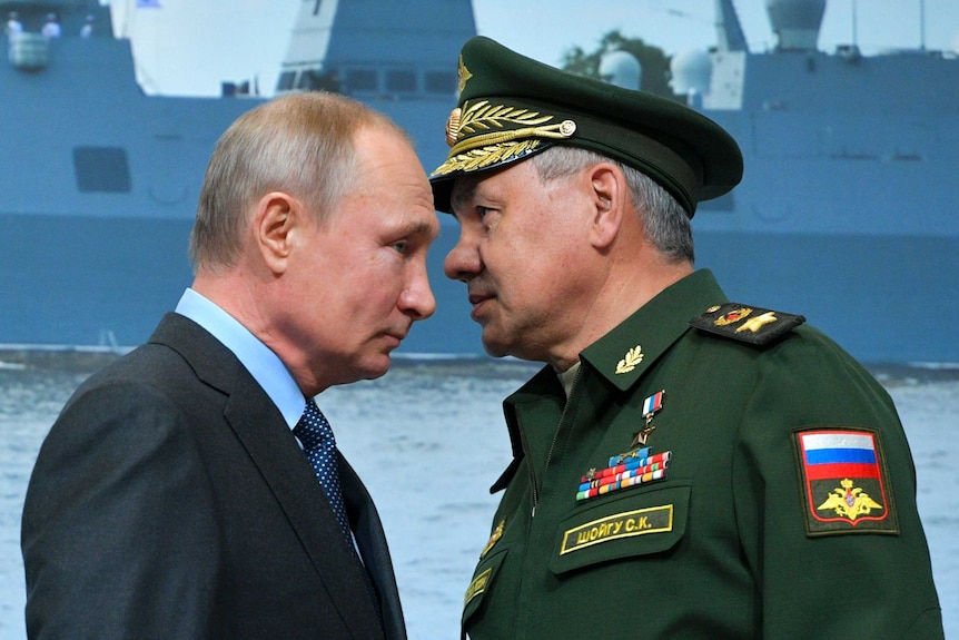 Vladimir Putin and Russian defence minister Sergei Shoigu
