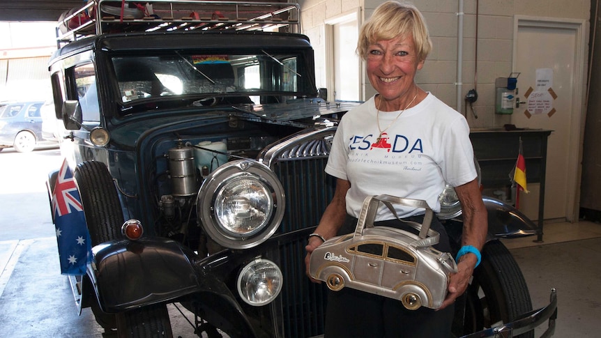 Heidi Hetzer in front of her 1930 Hudson.